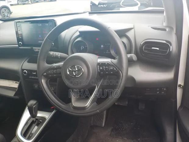 Toyota Yaris Cross 2021 White