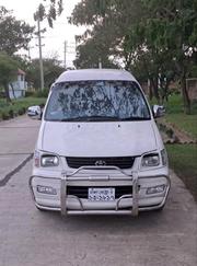Toyota Noah 2004 White for sale