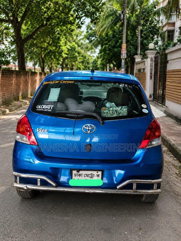 Toyota Vitz 2009 Blue