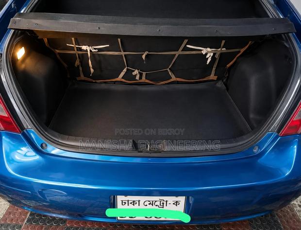 Toyota Vitz 2009 Blue