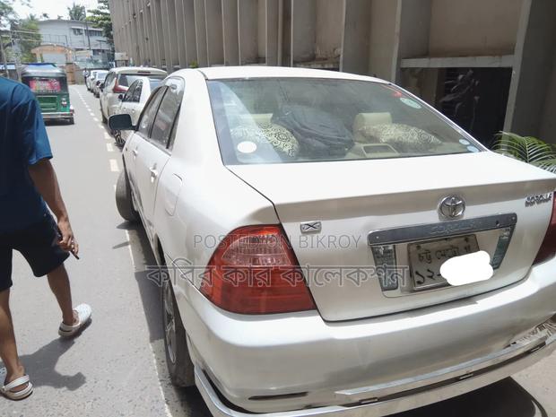 Toyota Corolla 2006 White