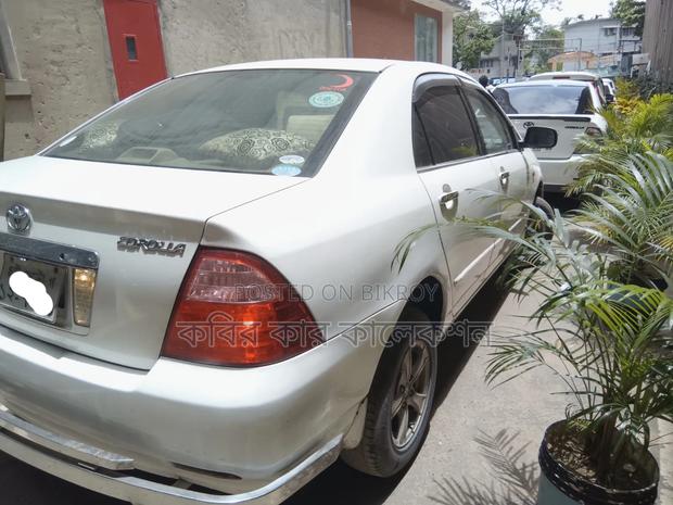 Toyota Corolla 2006 White