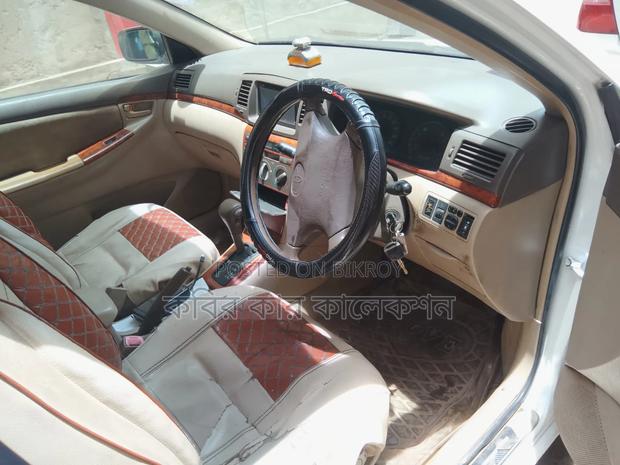 Toyota Corolla 2006 White