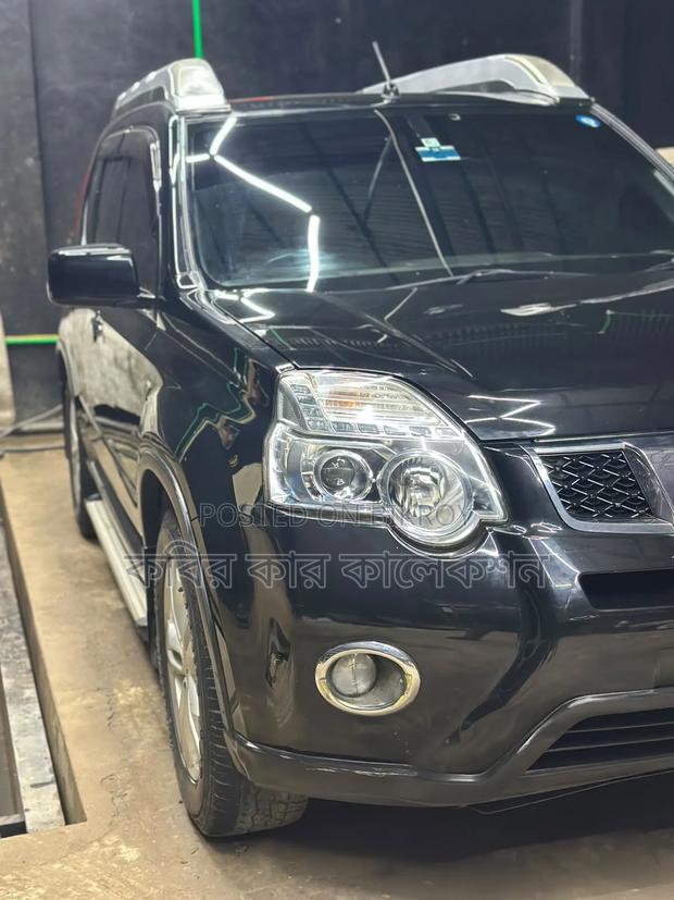 Nissan X-Trail 2012 Black