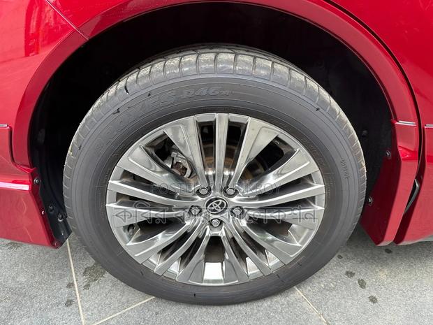 Toyota Harrier 2020 Red