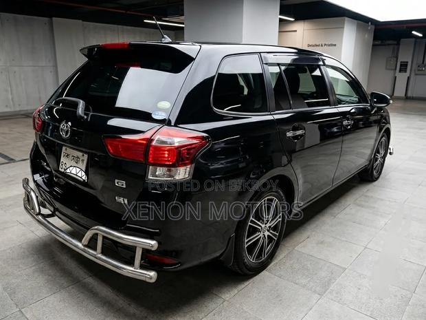 Toyota Corolla Fielder 2016 Black