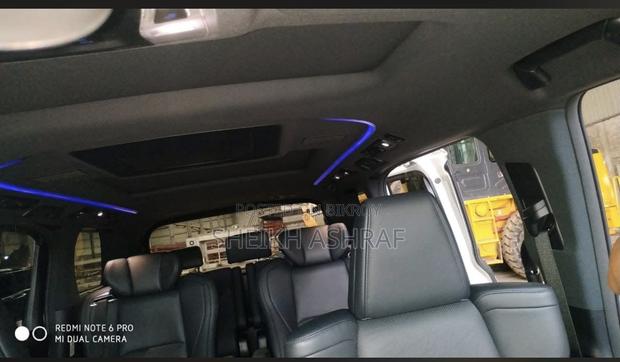 Toyota Vellfire Executive Lounge 3.5 V6 4WD 7-Seater 2015 Pearl