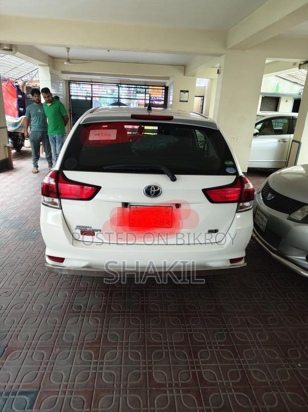 Toyota Corolla 2018 White