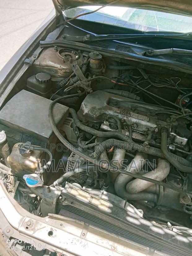 Toyota Vista 2000 Silver