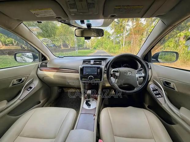 Toyota Premio 1.5 FWD 2012 Black