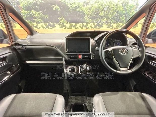 Toyota Noah 1.8 FWD Hybrid (7 Seater) 2021 Blue