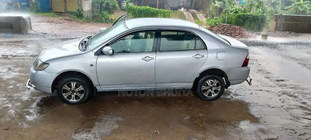 Toyota Corolla 2004 Silver