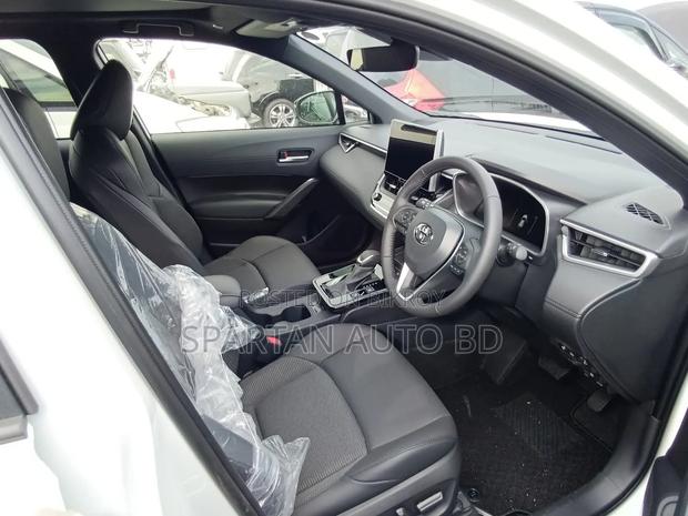 Toyota Corolla 2025 Pearl