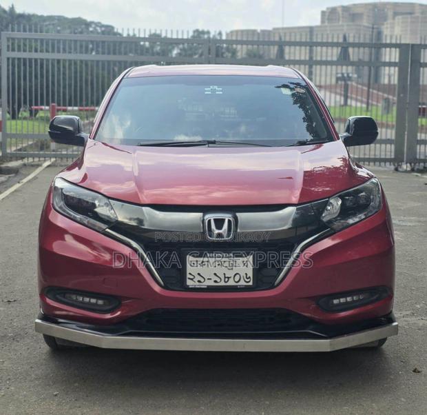 Honda Vezel 2016 Red