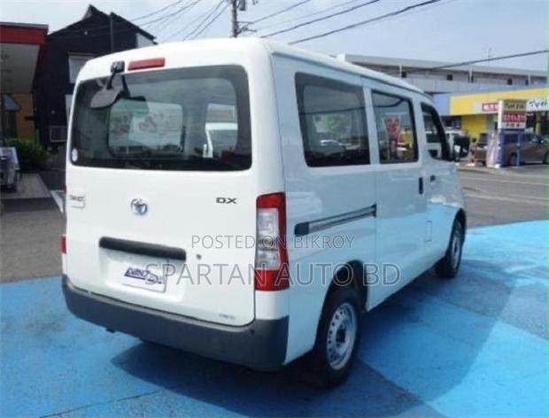 Toyota TownAce 2021 White