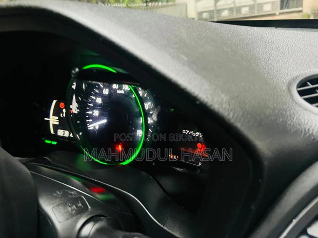 Honda Vezel 2014 Pearl