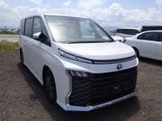 Toyota Voxy 2022 Pearl for sale
