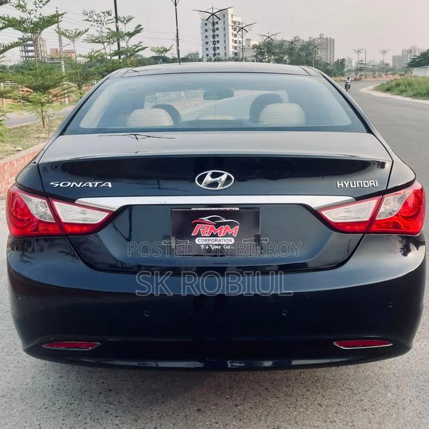 Hyundai Sonata 2012 Black