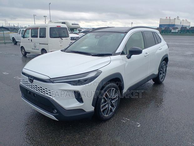 Toyota Corolla Cross 2025 Pearl