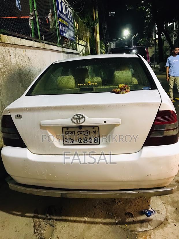 Toyota Corolla 2004 White