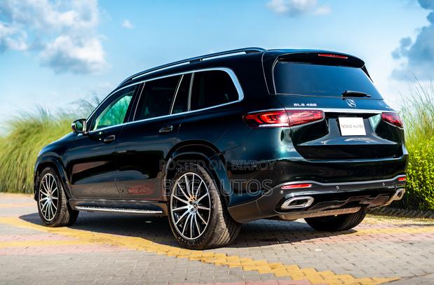 Mercedes-Benz GLS-Class GLS 400d 2022 Green
