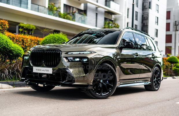 BMW X7 xDrive40i 2022 Green