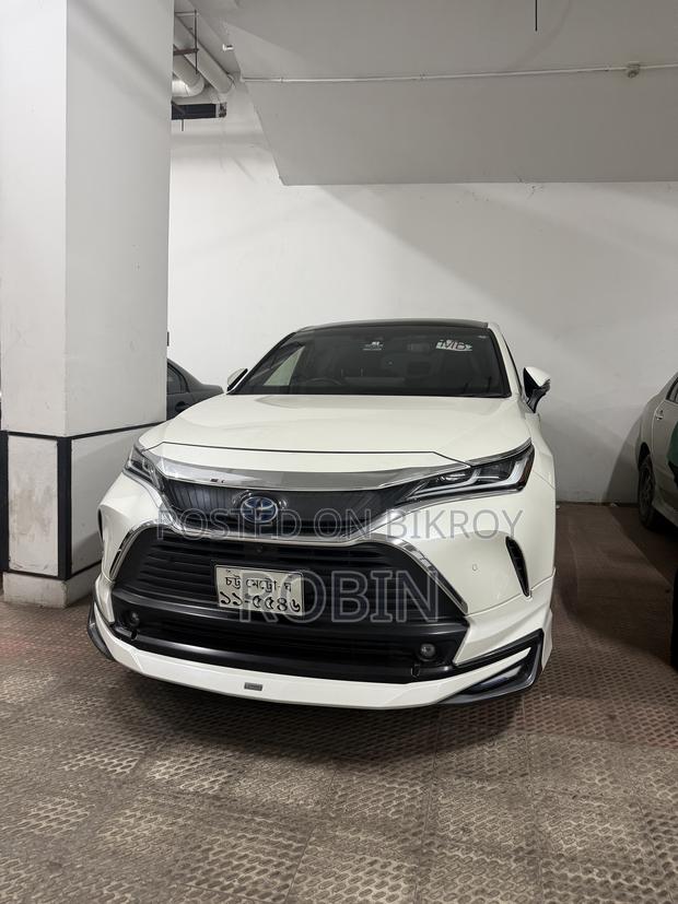 Toyota Harrier Z 2020 Pearl