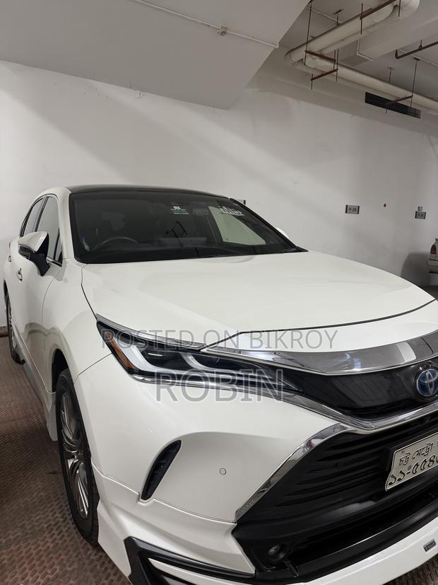 Toyota Harrier Z 2020 Pearl