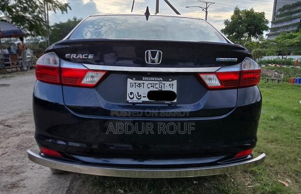 Honda Grace 1.5 Hybrid AWD 2017 Blue