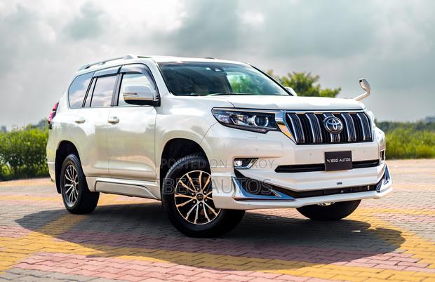 Toyota Land Cruiser Prado 2.7 2018 White