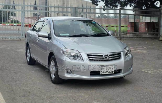 Toyota Axio 2010 Silver