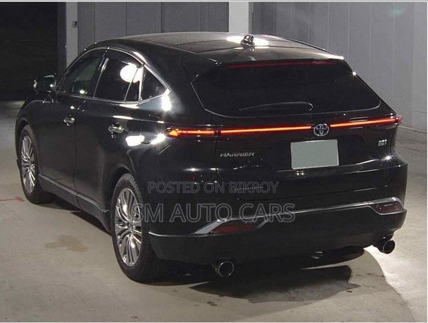 Toyota Harrier 2.5 Hybrid 2021 Black
