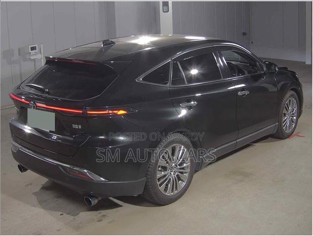 Toyota Harrier 2.5 Hybrid 2021 Black