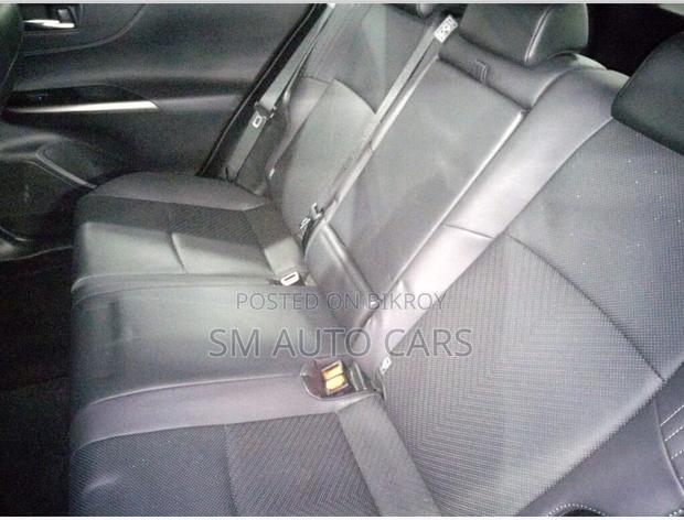 Toyota Harrier 2.5 Hybrid 2021 Black