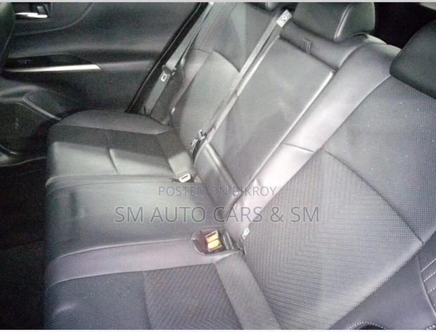Toyota Harrier 2.5 Hybrid 2021 Black