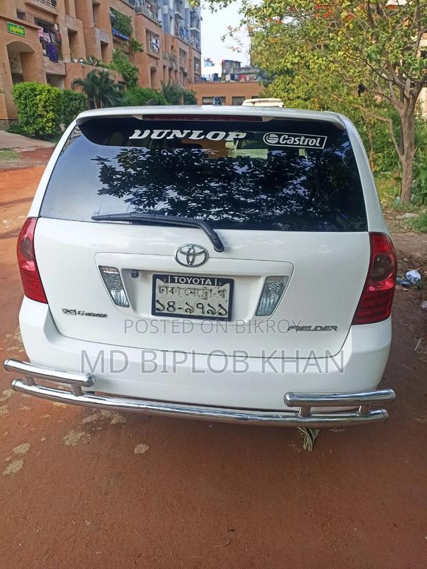 Toyota Corolla Fielder 2024 White