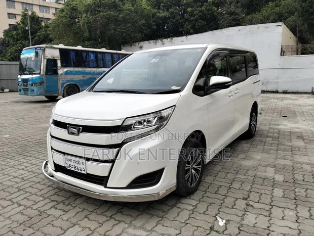Toyota Noah 2019 Pearl