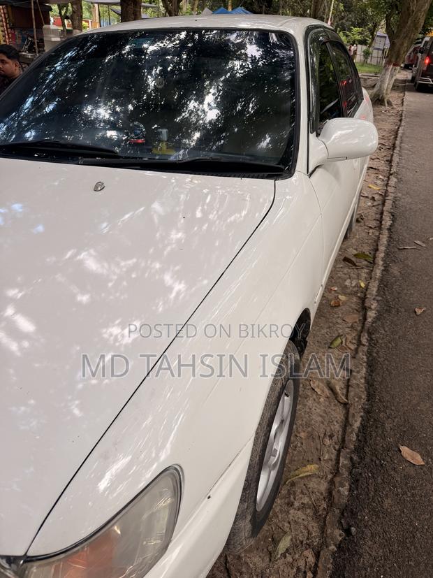 Toyota Corolla Sedan 1993 White