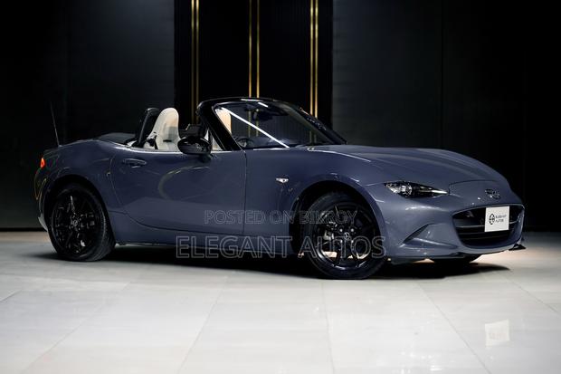 Mazda MX-5 2022 Gray