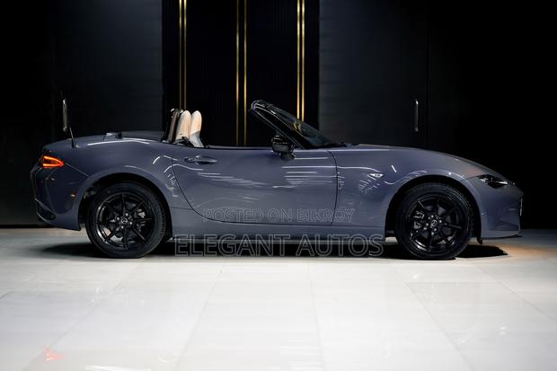 Mazda MX-5 2022 Gray