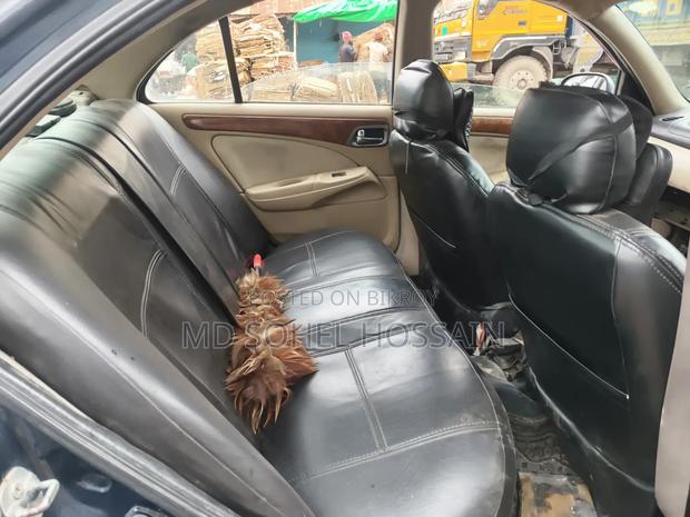 Nissan Sunny 2002 Blue