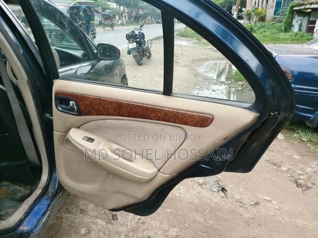 Nissan Sunny 2002 Blue