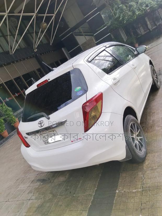 Toyota Vitz 2012 White