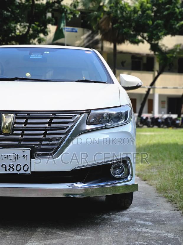 Toyota Premio 2019 Pearl