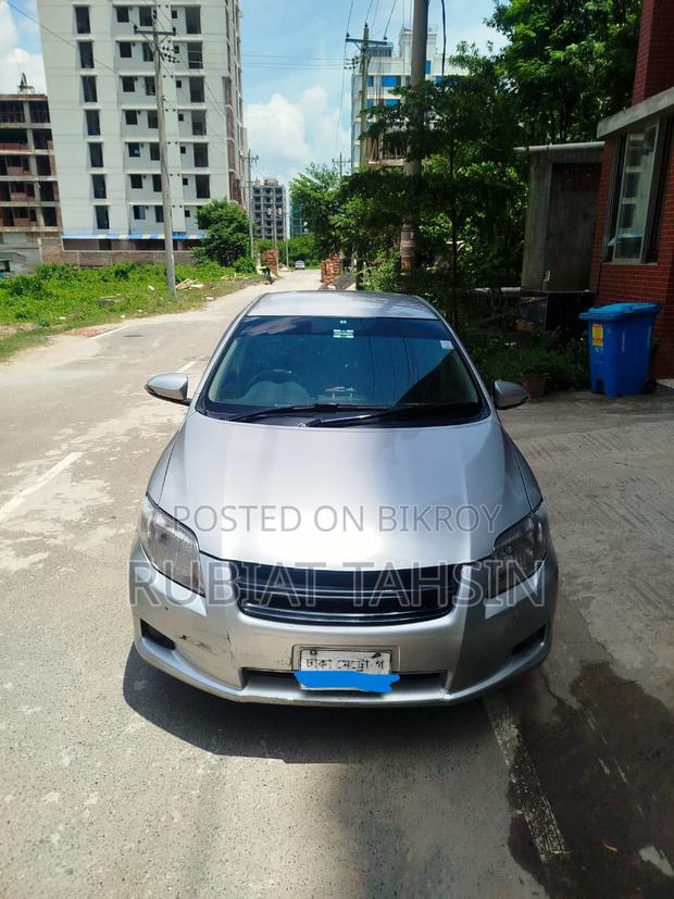 Toyota Axio 2012 Silver