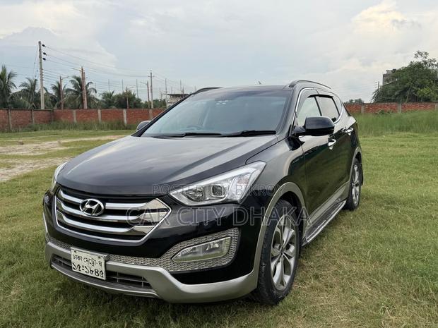 Hyundai Santa Fe 2015 Black