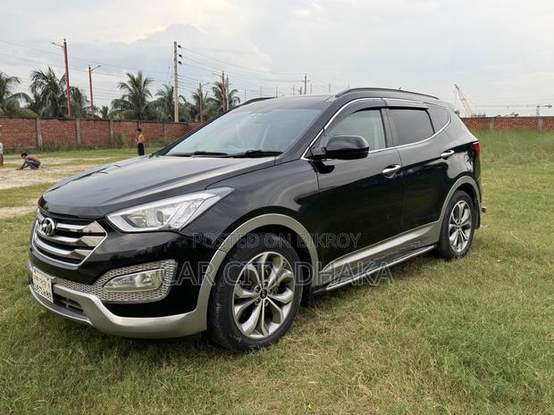 Hyundai Santa Fe 2015 Black