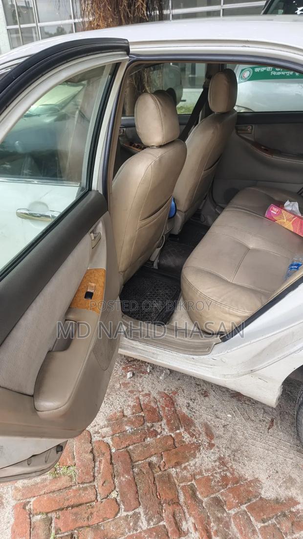 Toyota Corolla 2004 White
