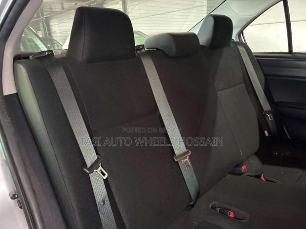 Toyota Axio 2021 Silver
