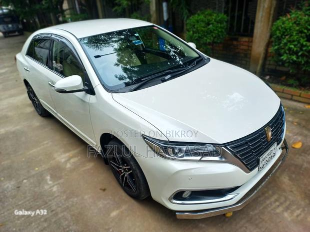 Toyota Premio 1.5 FWD 2017 Pearl